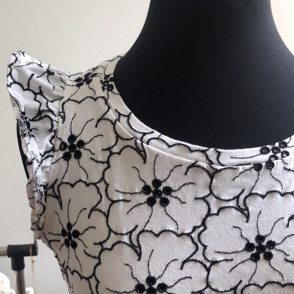 Loft Top - Picture 4 of 7